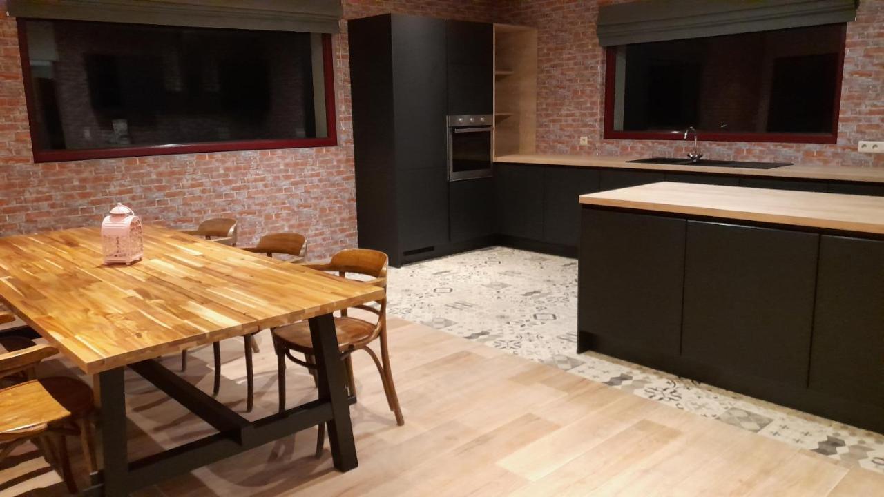 Yvoir, La Porte Des Ardennes Екстериор снимка
